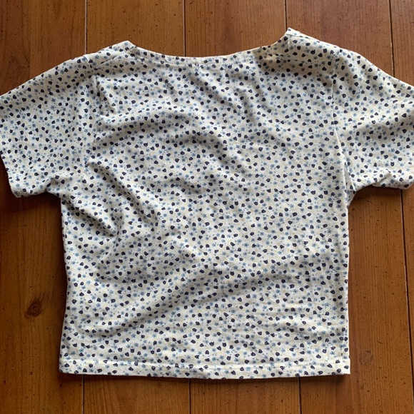 BRANDY MELVILLE amara floral tank top - Picture 2 of 4